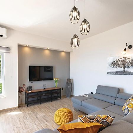 Nice Apartment In Orebic With House Sea View Εξωτερικό φωτογραφία