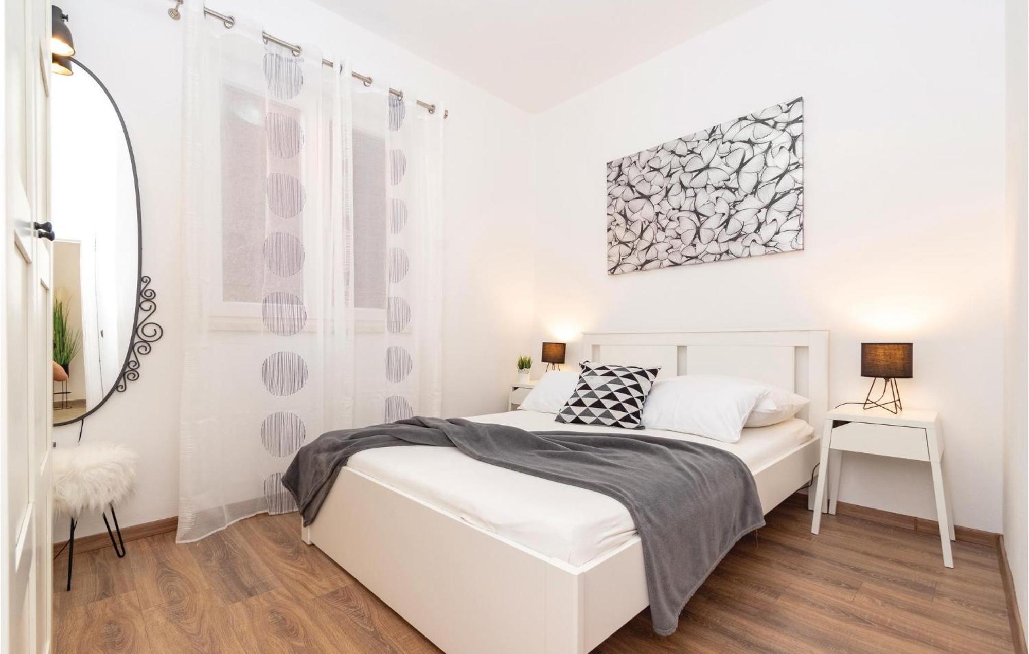 Nice Apartment In Orebic With House Sea View Εξωτερικό φωτογραφία