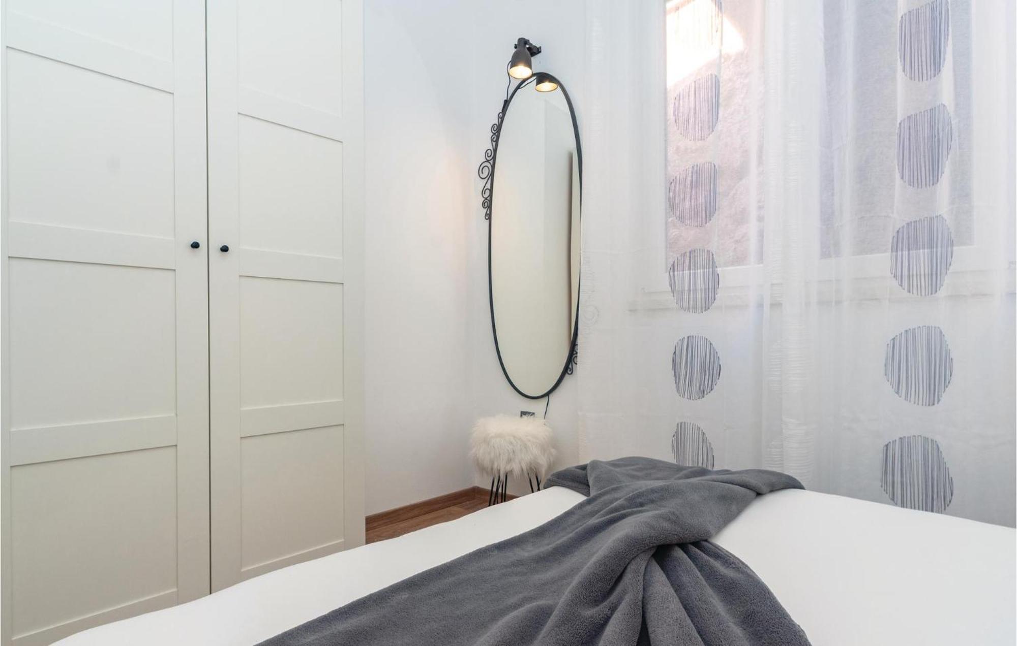 Nice Apartment In Orebic With House Sea View Εξωτερικό φωτογραφία