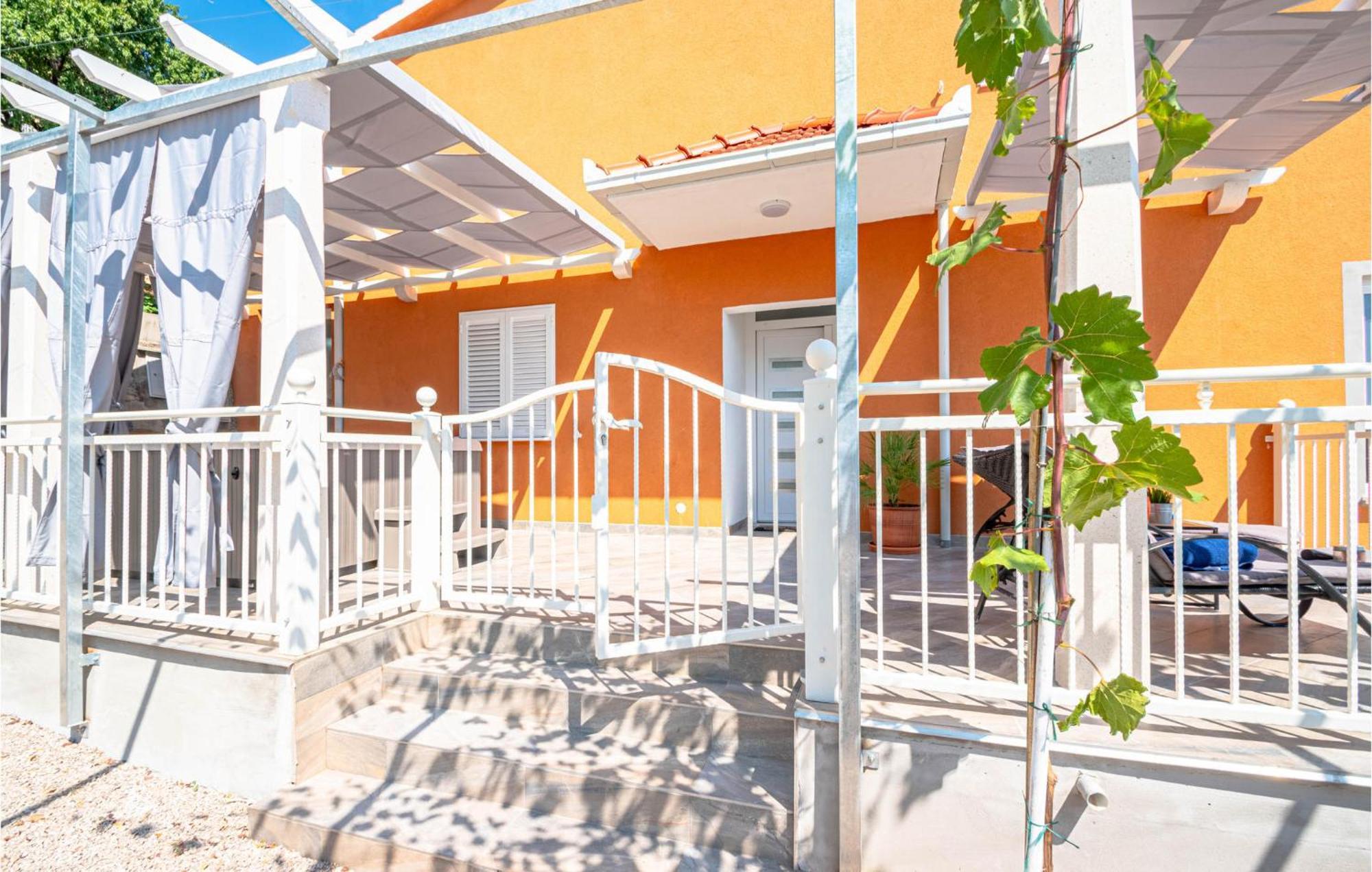 Nice Apartment In Orebic With House Sea View Εξωτερικό φωτογραφία