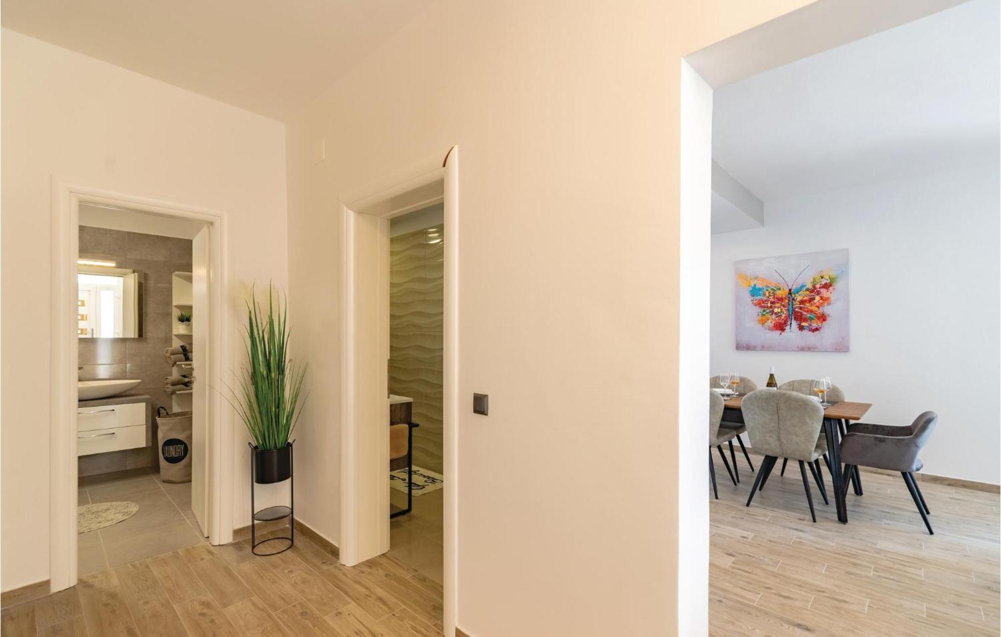 Nice Apartment In Orebic With House Sea View Εξωτερικό φωτογραφία